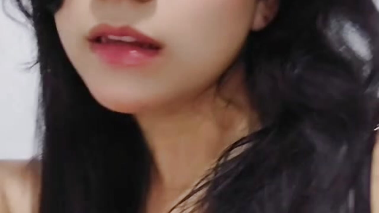 Im so sexy - video by GiaCutee cam model