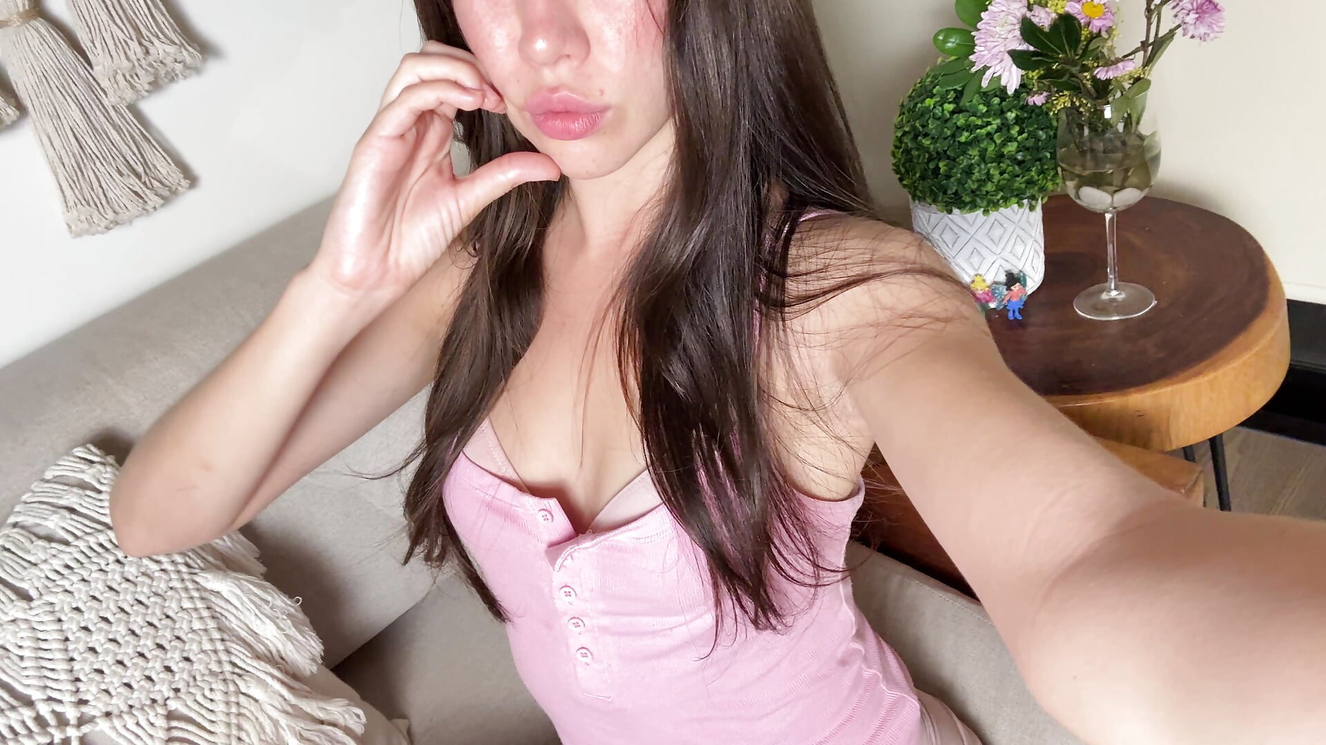 ♥️ - video by LunarAngel_ cam model