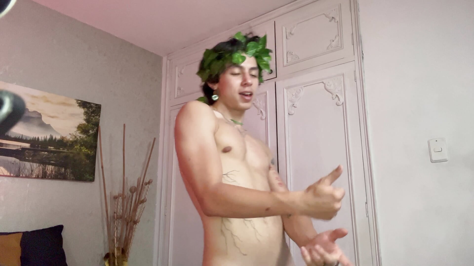 🏛️Greek Tyler behind the scenes📷 – video modela na kameri Tyler_durten