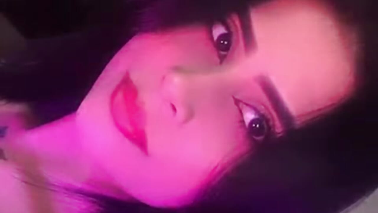 Me <3 – video od webkamerové modelky Addy_XXX