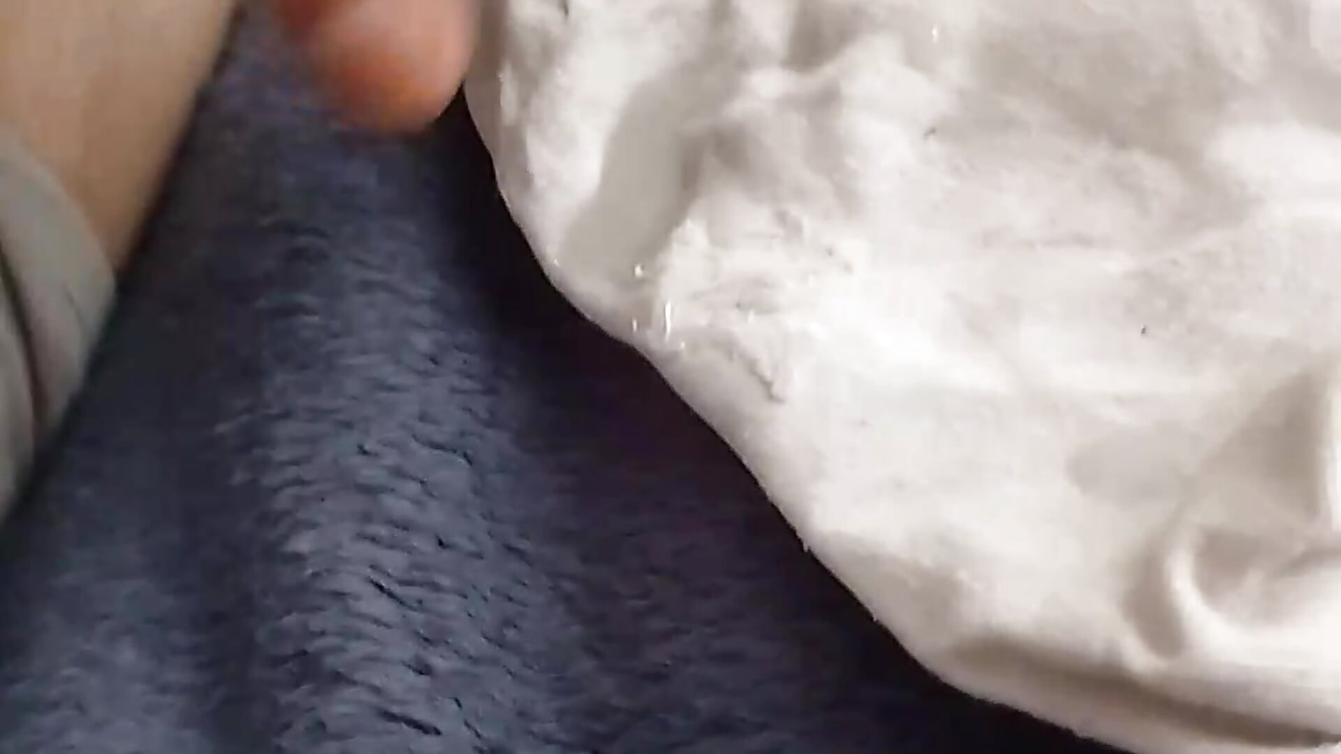 VID-20251231-WA0014 - video by whitedevil999 cam model