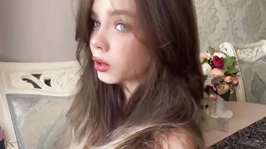 hello 😘 - video by PinkiRay cam model