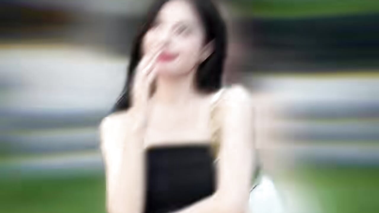 Làm cho ngày của bạn trở nên tuyệt vời - video by Cherry-Li cam model