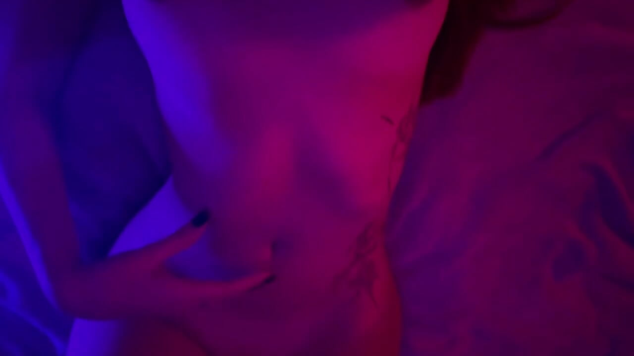 Home alone - video od modelky/modela CuteAriel7