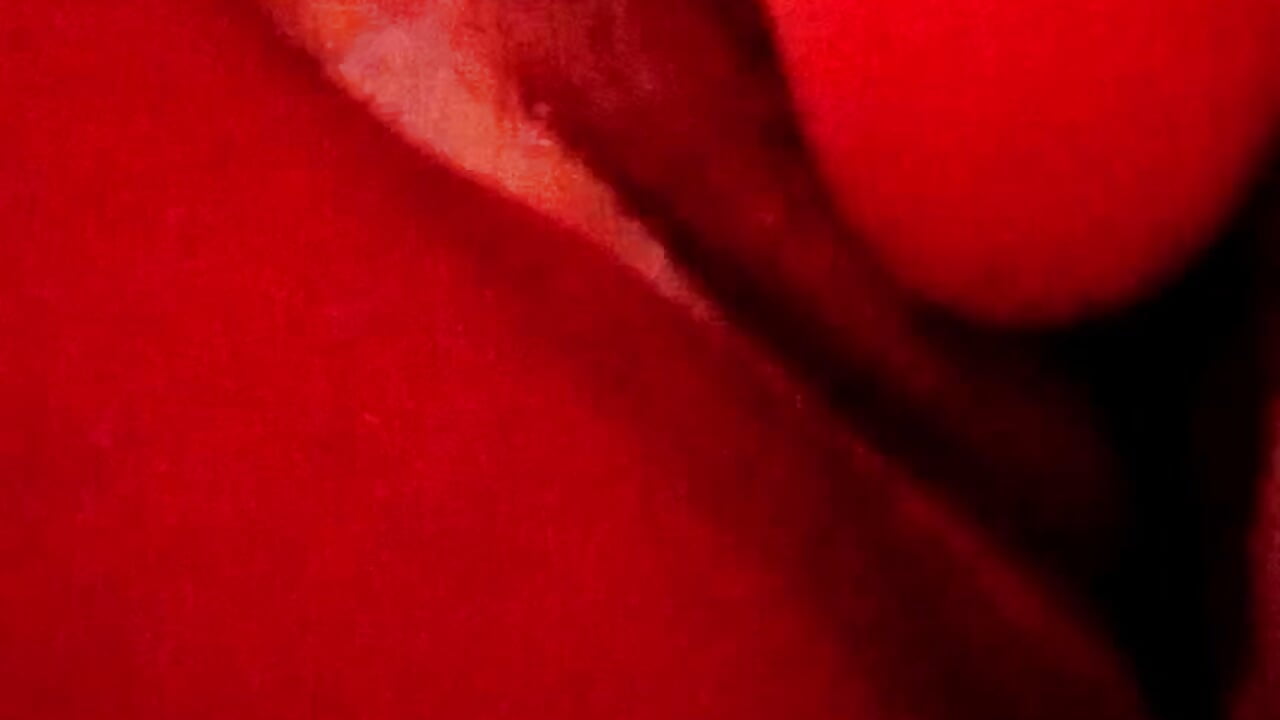 Mi clitoris con mi lengua vibradora - Video von Ebtessamcachonda Cam-Model