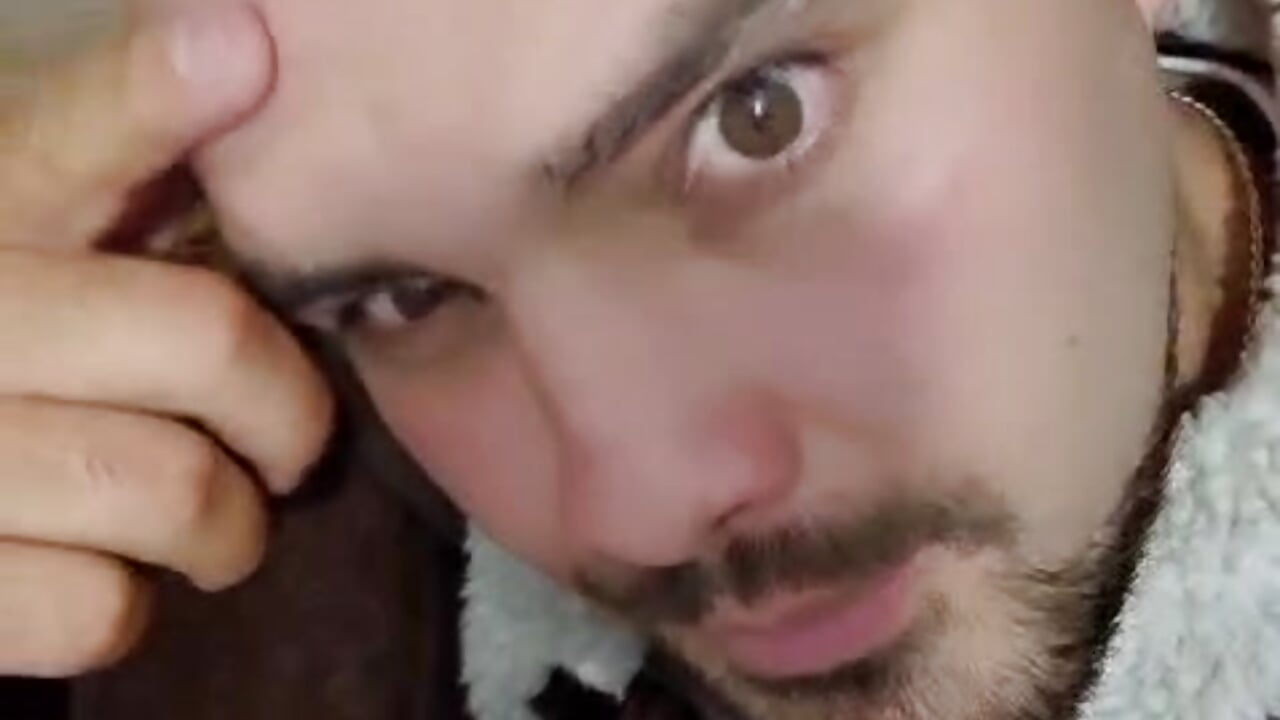 IN THE OFFICE - video by ElianCrow cam model