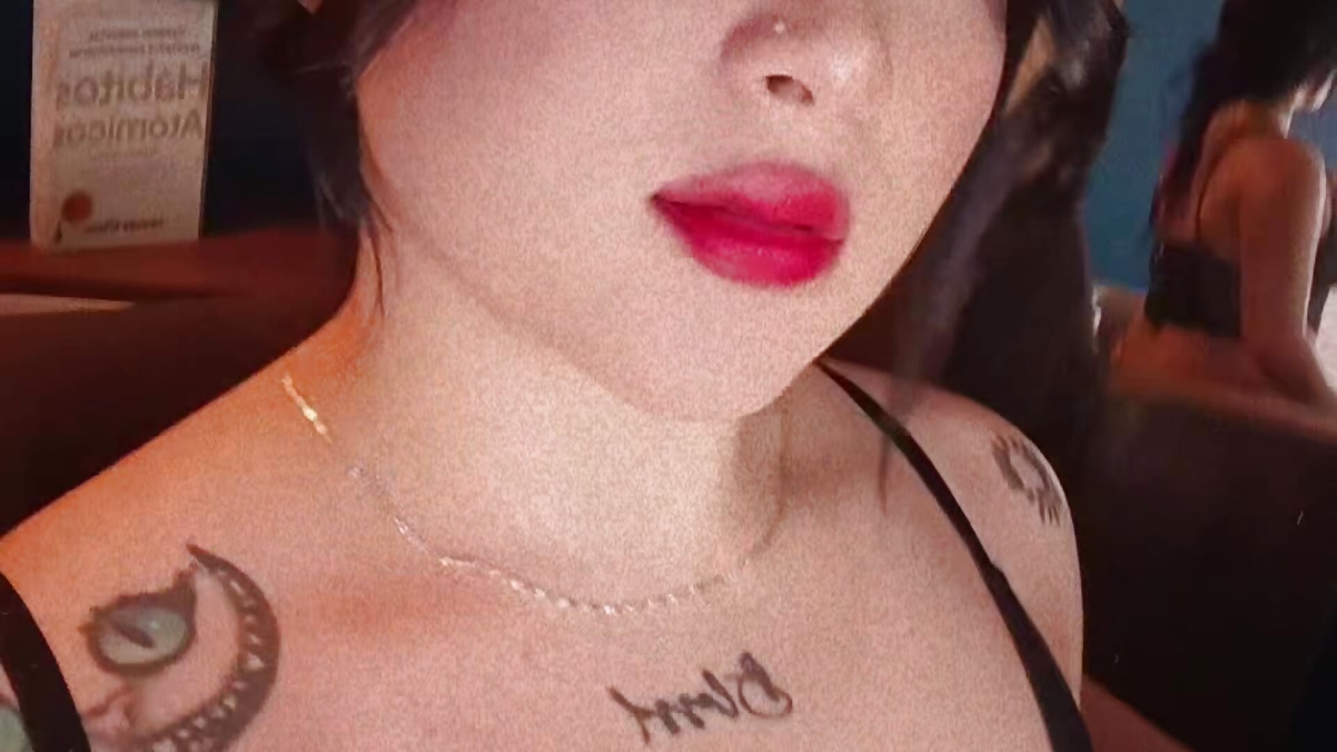 1000188495 - βίντεο μοντέλου Emily_Reyna