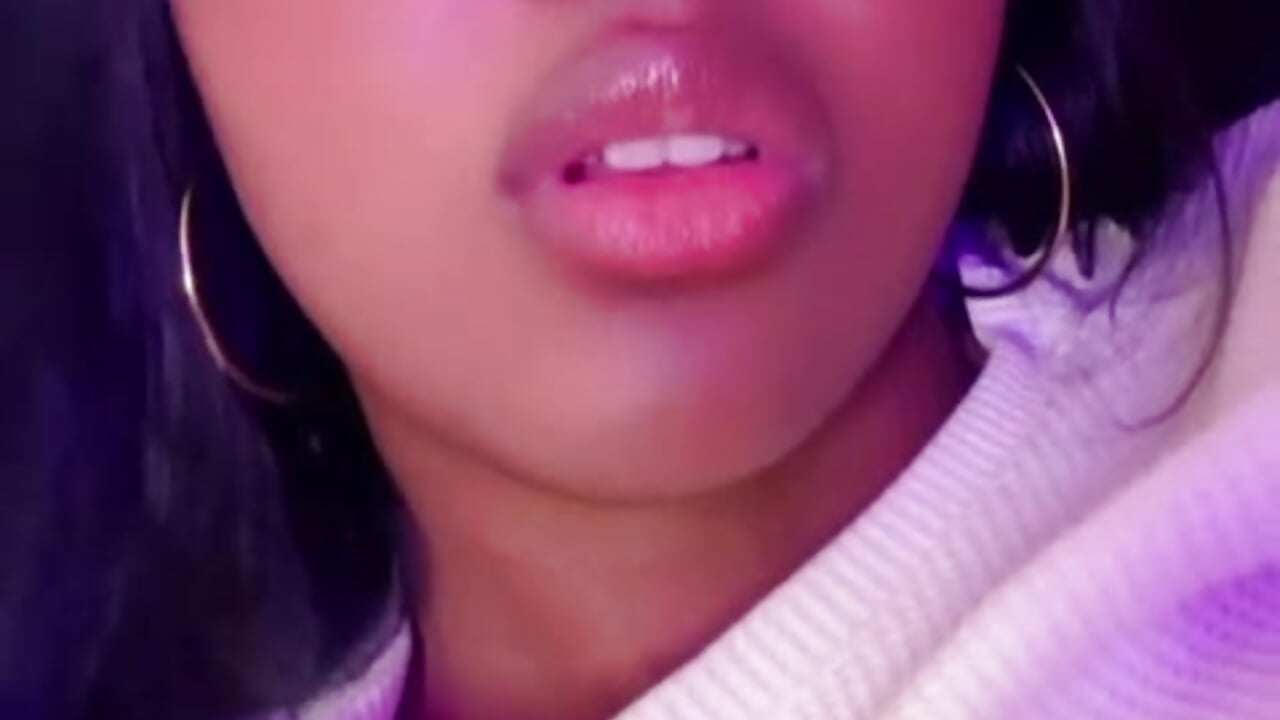 💕🌷 - video by Gianellaarittza cam model