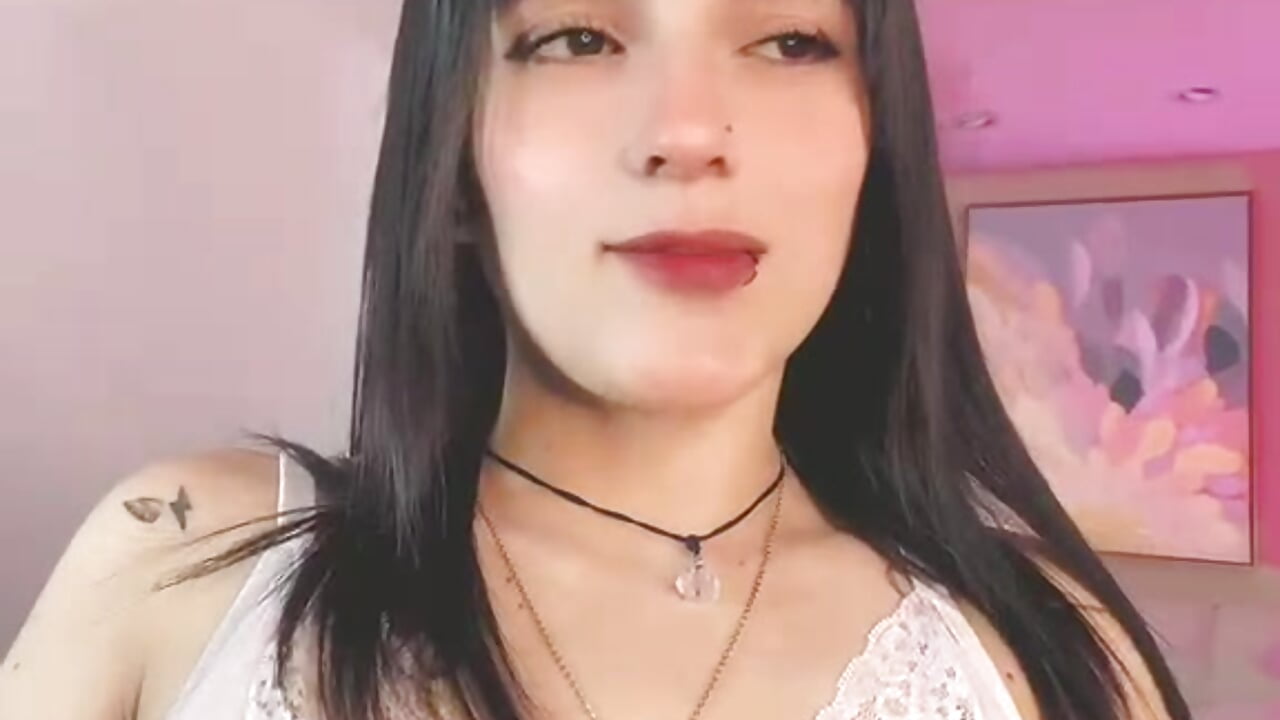 devil herself 😈🖤🪽 - video by MiaTaylorSweet cam model