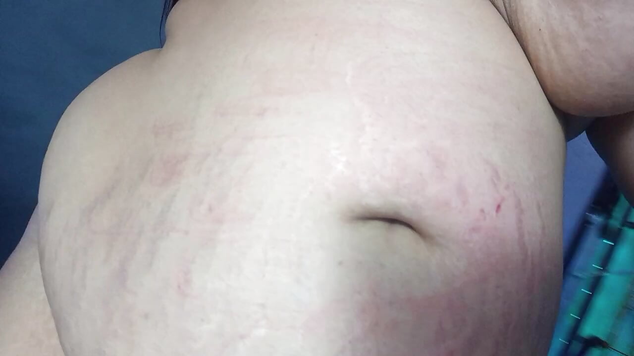 spanked belly and pussy - video oleh model kamera salo_bdsm