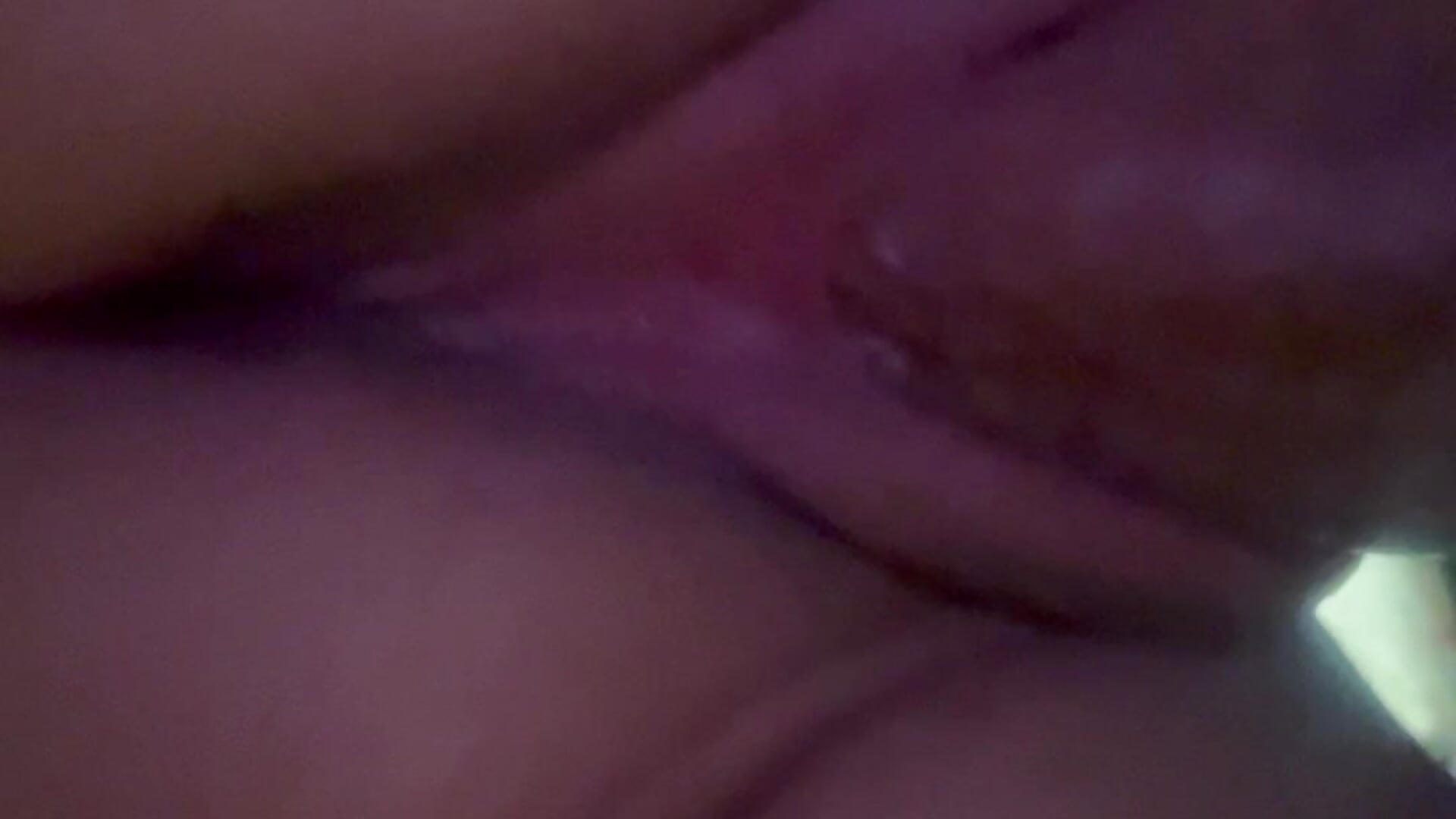 Come and see how that big penis goes in🫦