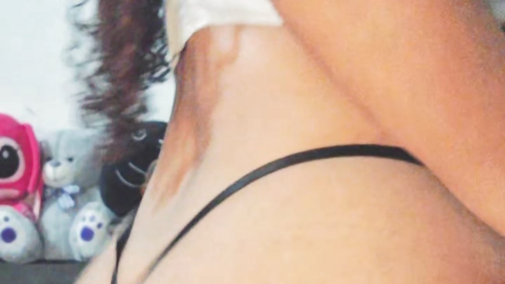 What a nice ass, big just the way you like it🫦🍑– Siarawilliams_ kameramodell videója