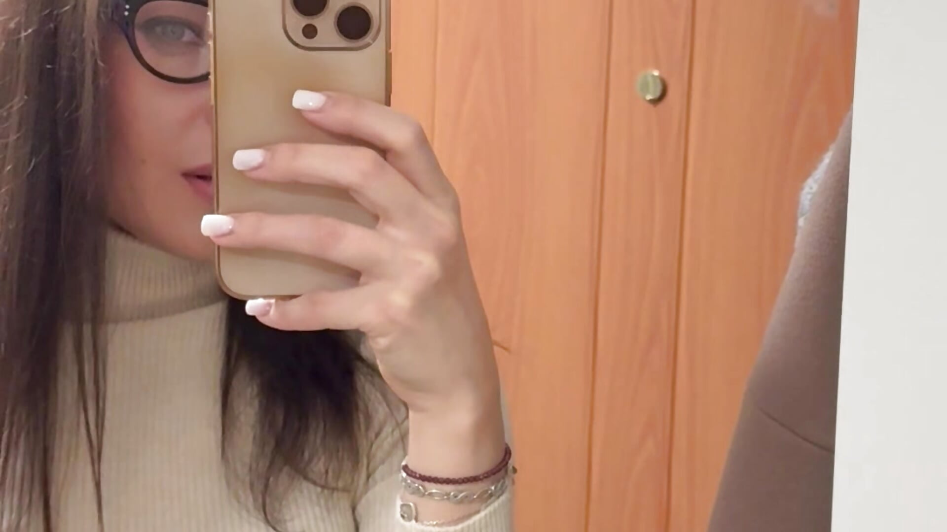 Good morning, guys 😉Today is my last day before vacation🛫 - video by Nicole_Space cam model