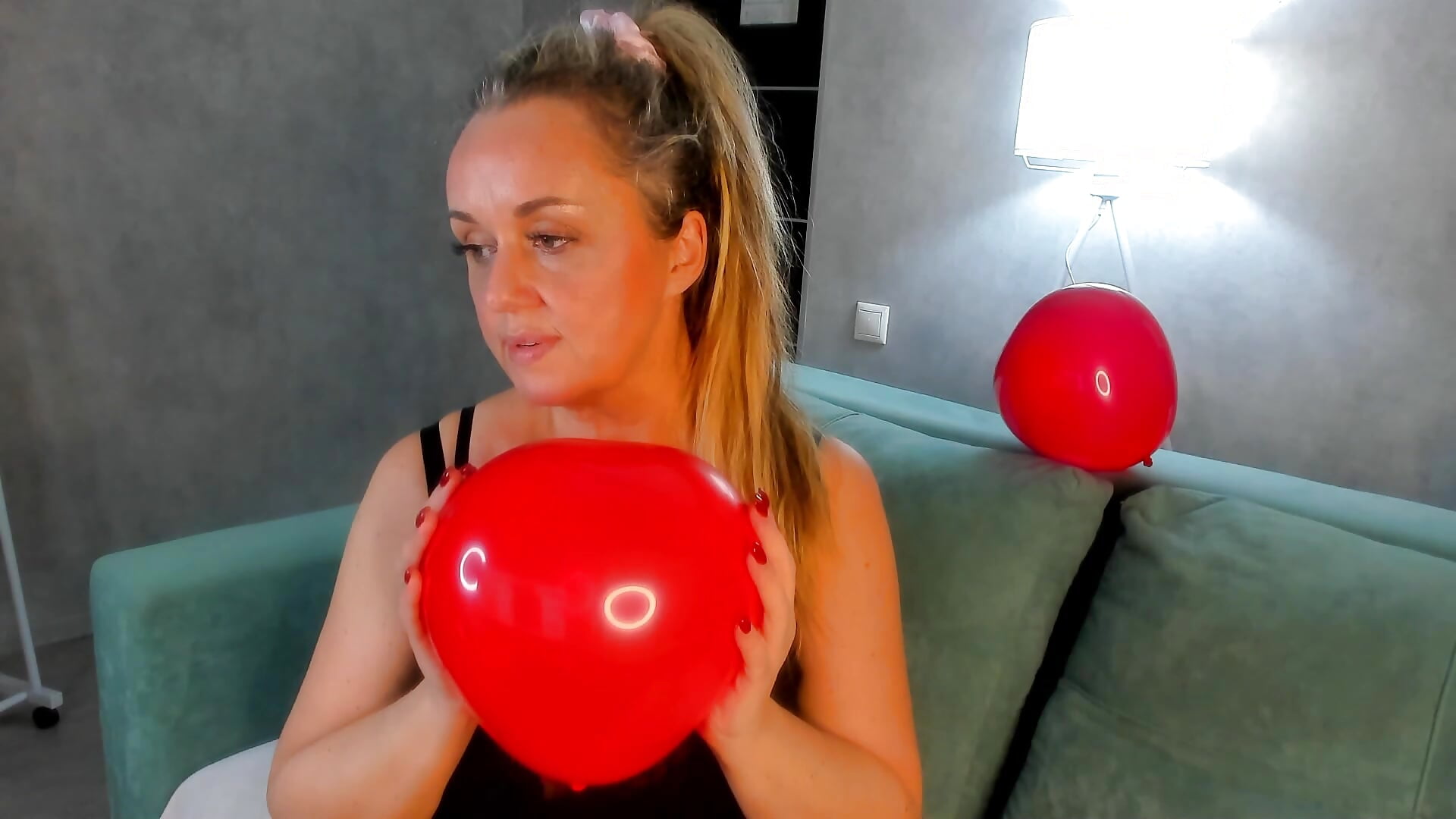 2026-02-11 13-49-22 – video od webkamerové modelky Sky_Kuper