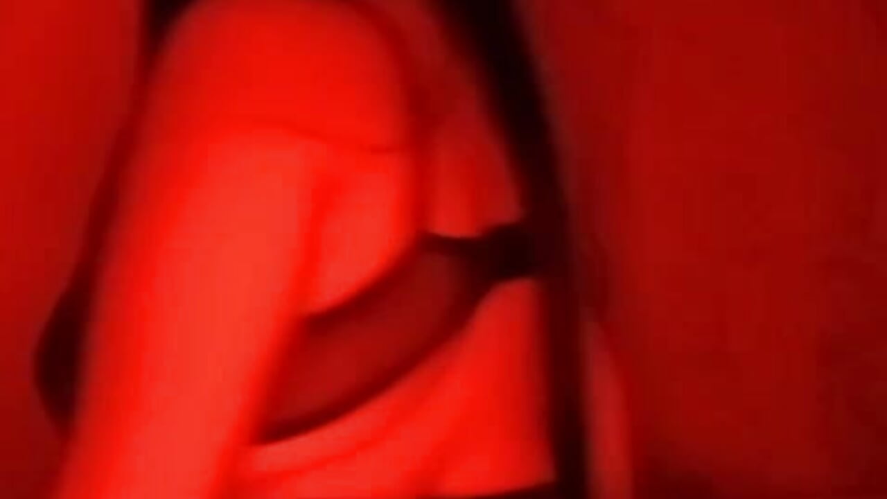 Sexy big ass latina - video by emmy_bloom cam model