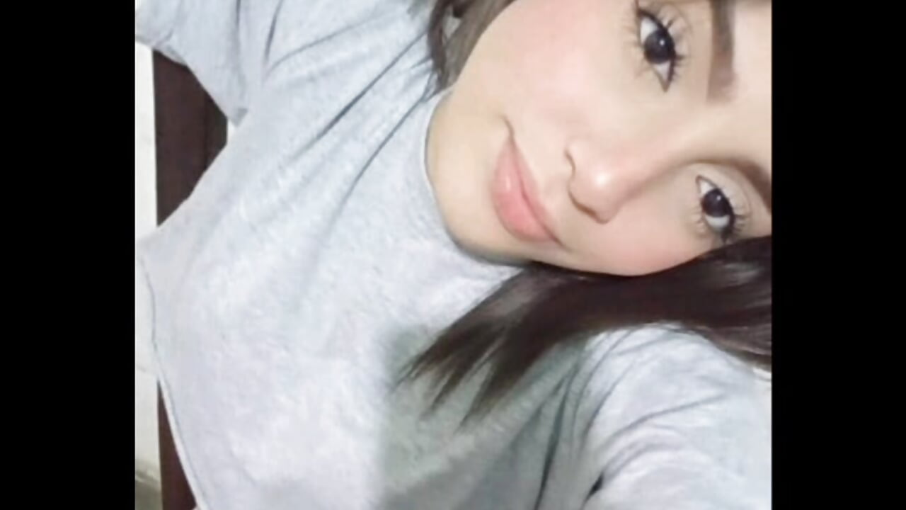 Hi!!! – video od webkamerové modelky Coraline_Playful