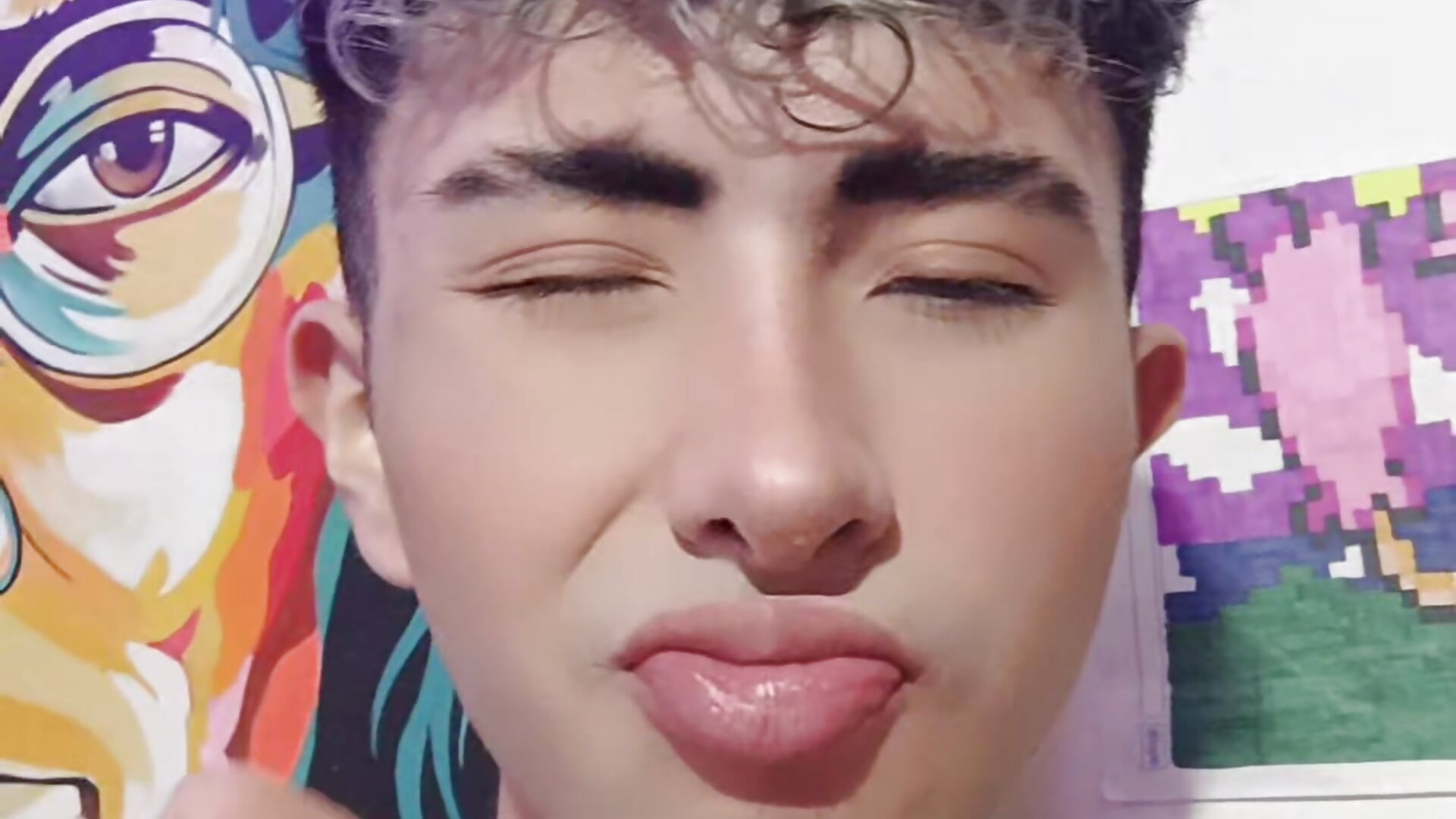 A day with Noah 💗 - video by NoahXitrux cam model