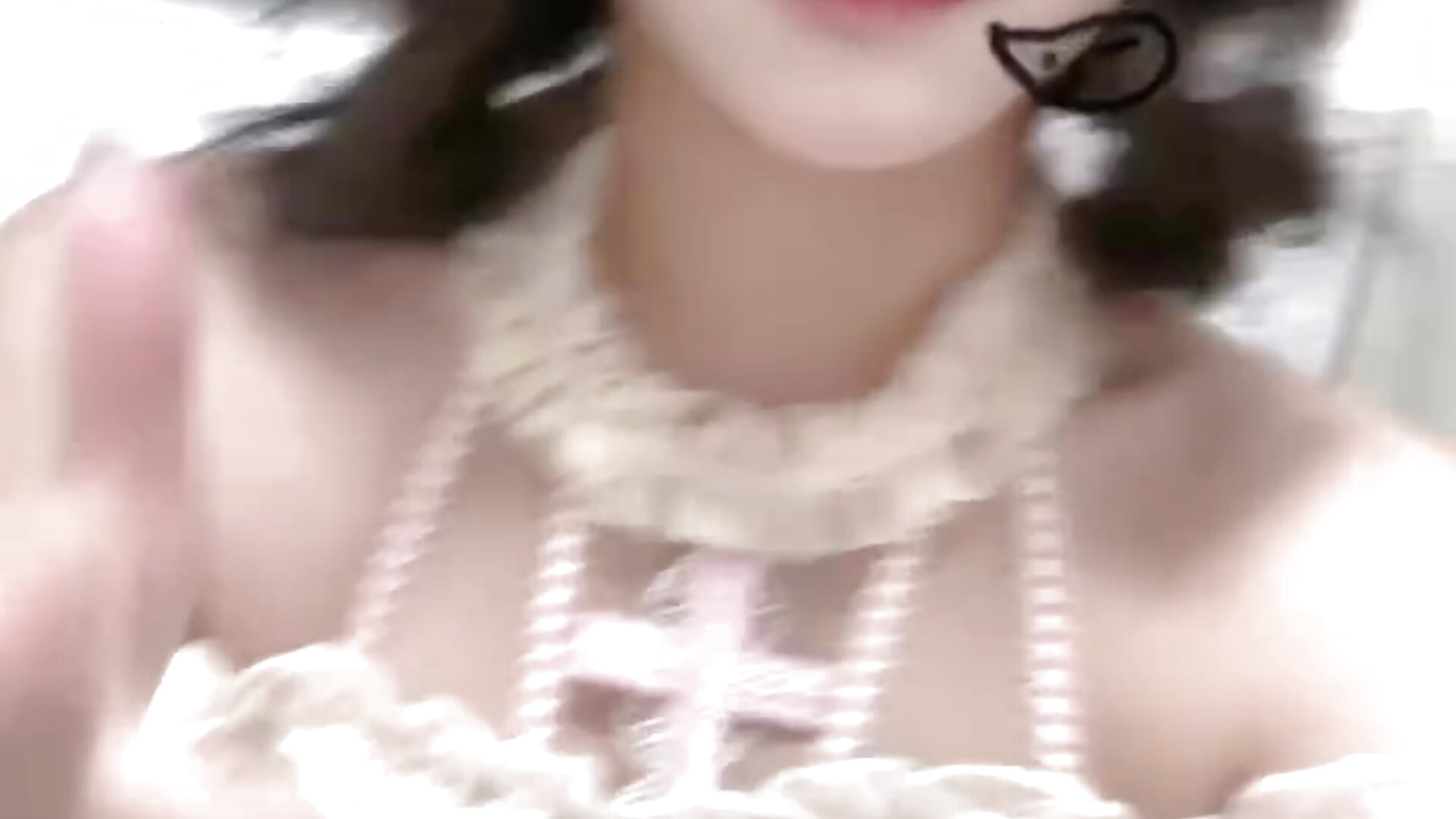 520 - فيديو من girl520long موديل الكام