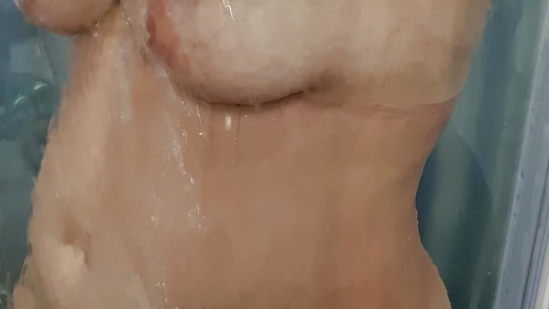 Cruise ship Shower