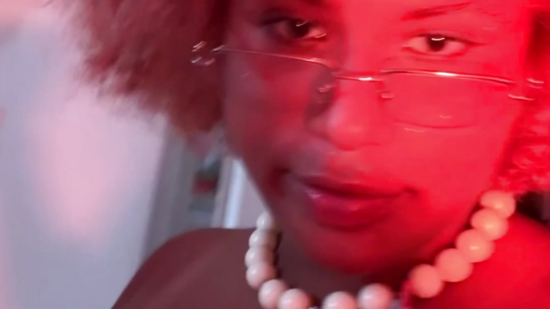 Vibing 💓 - video by HoneySaphXXX cam model
