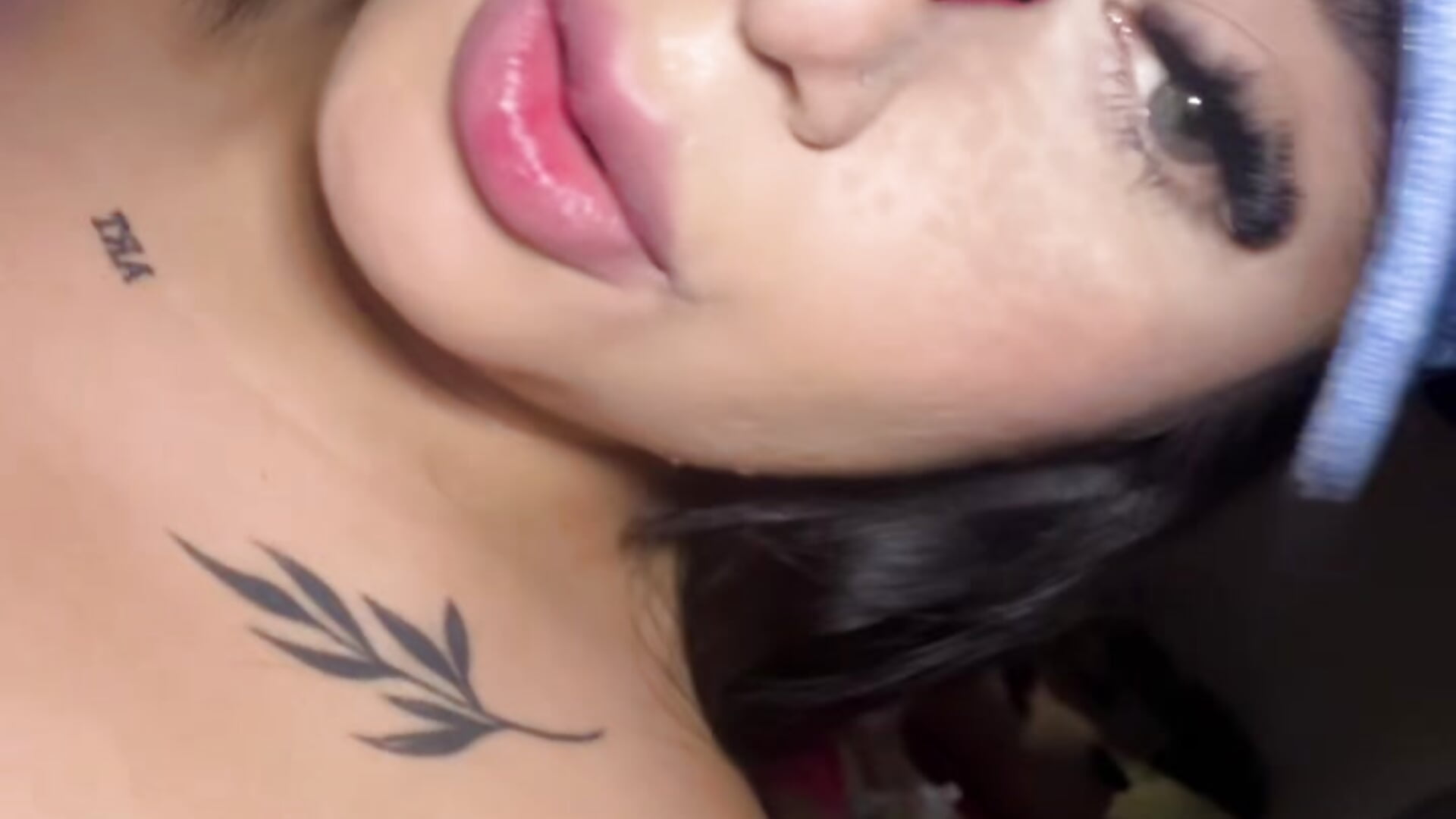 🤍 - video by Sophie_Dreamss cam model