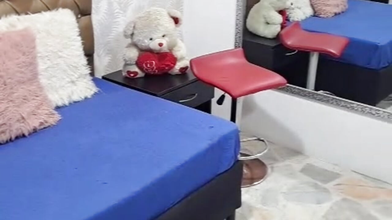 my nest of passion - video by michelle_perla cam model