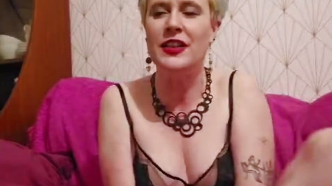 Verity Vix daily vids introduction – video modela na kameri Verity_Vix