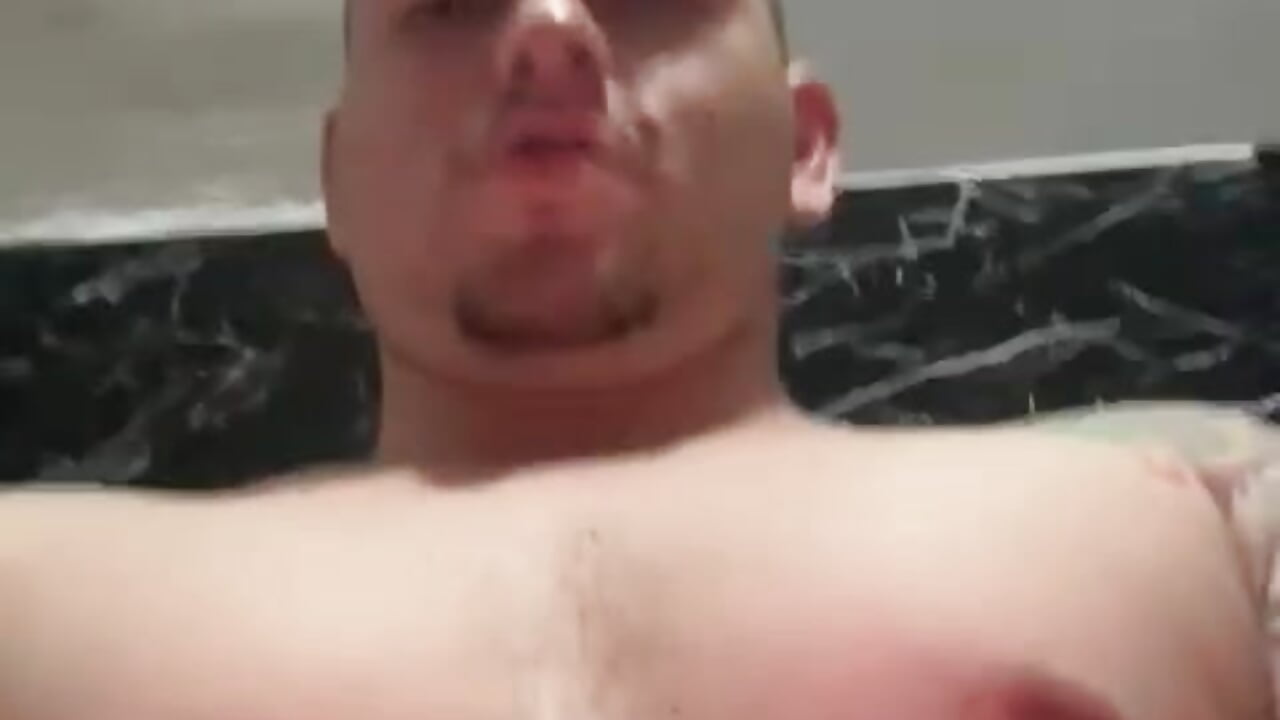 Como me veo? - LeoBGH adlı kamera modelinin videosu