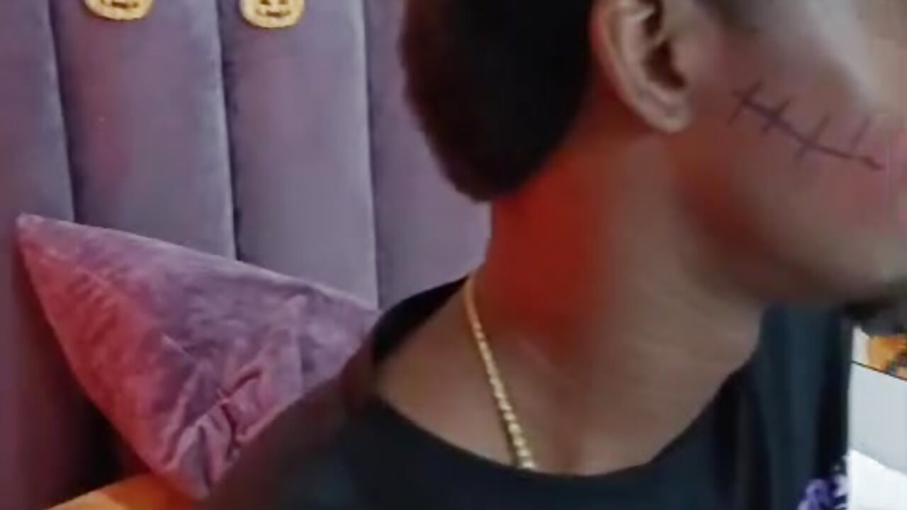 Halloween - video by Kiaraa_y_Her_Crazy cam model