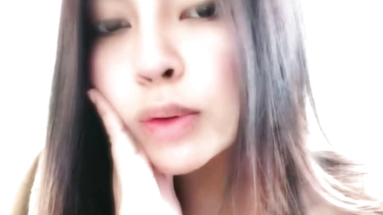 Besos 💋 - video của AlexaJQ