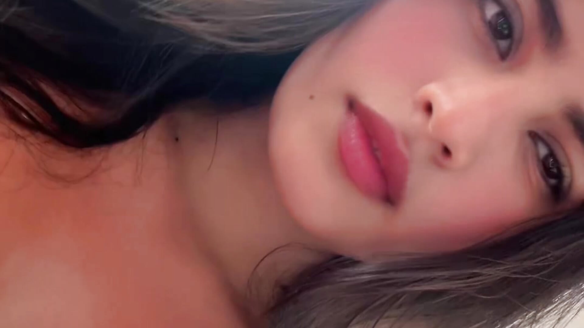 🖤 una chica feliz uwu✨ - Rumy_2005 adlı kamera modelinin videosu