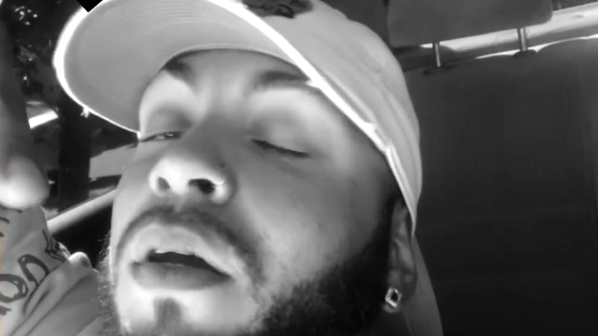 A058CBB7-A3E4-4CCD-B668-EDE42FB1EE50 - відео від вебкаммоделі Rideaway69xxx