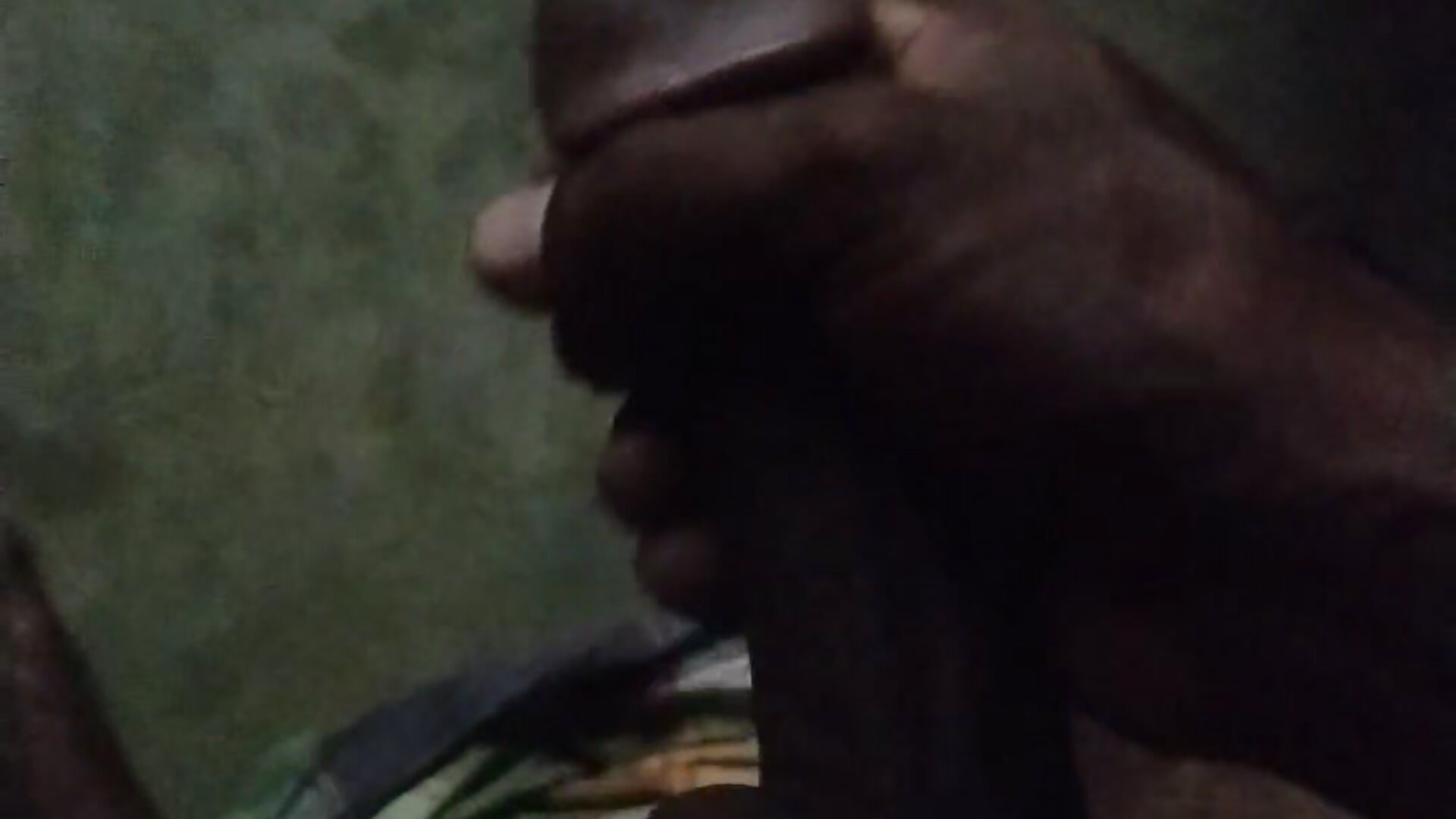 121662 – видео вебкам-модели Remo20001