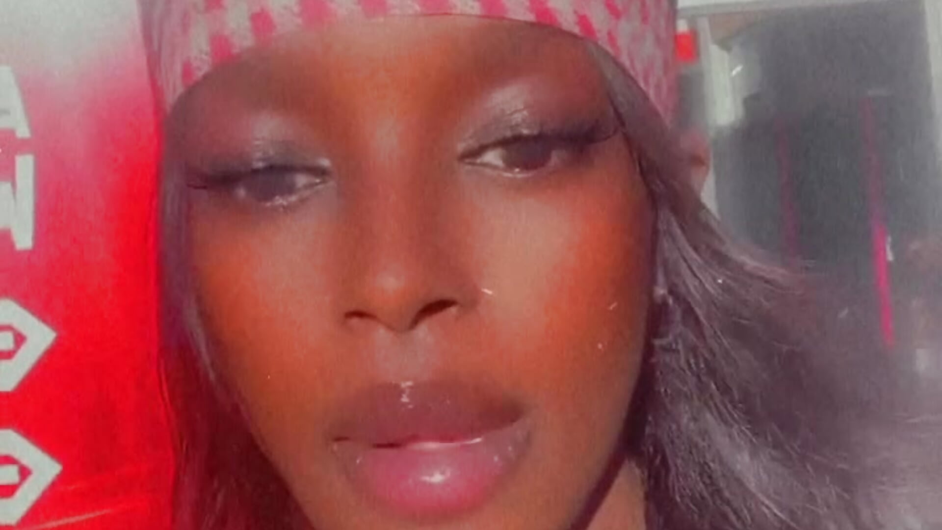 fe57e58ffcb04c3951ee07de0488710e - video by SWEETmelaniBLSSOMchessom cam model