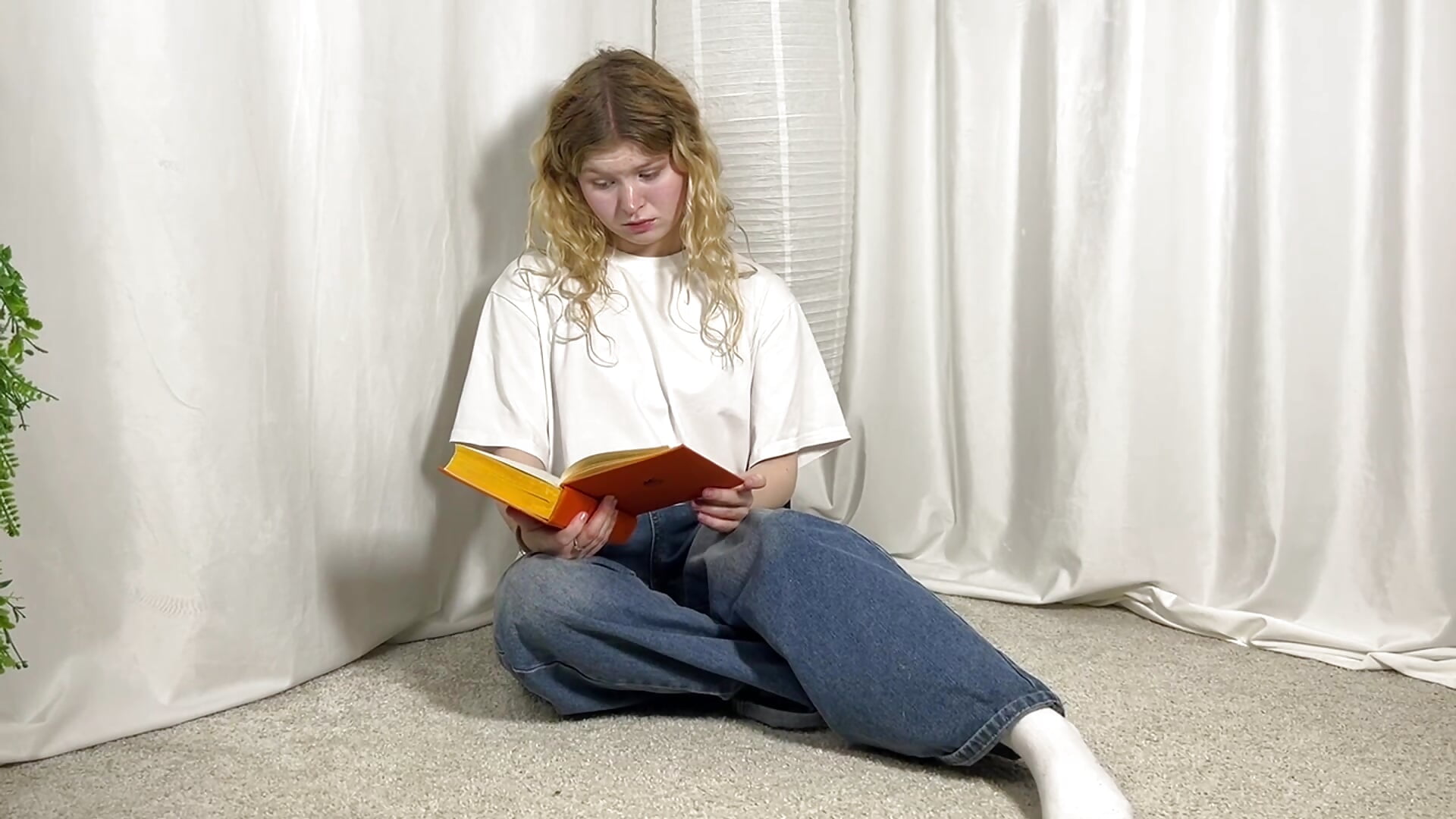 Echoes of Warmth - video di ShontaWasilko modella di cam