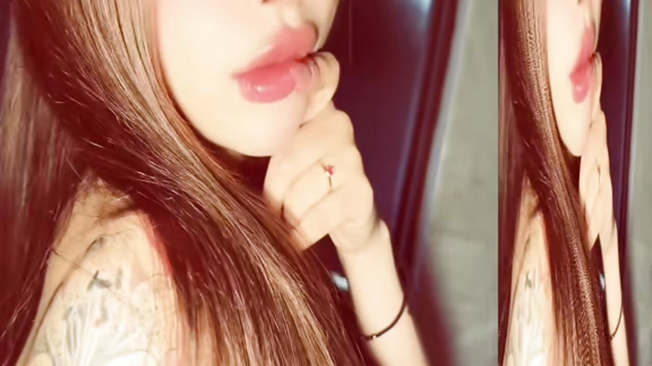 🫦👅 - vidéo du modèle de showcams Bunnyylovee