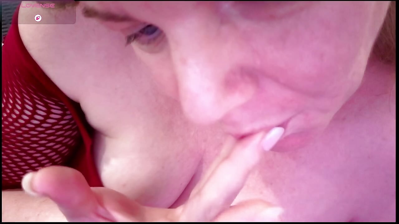 Sweet Fingering Taste Pussy