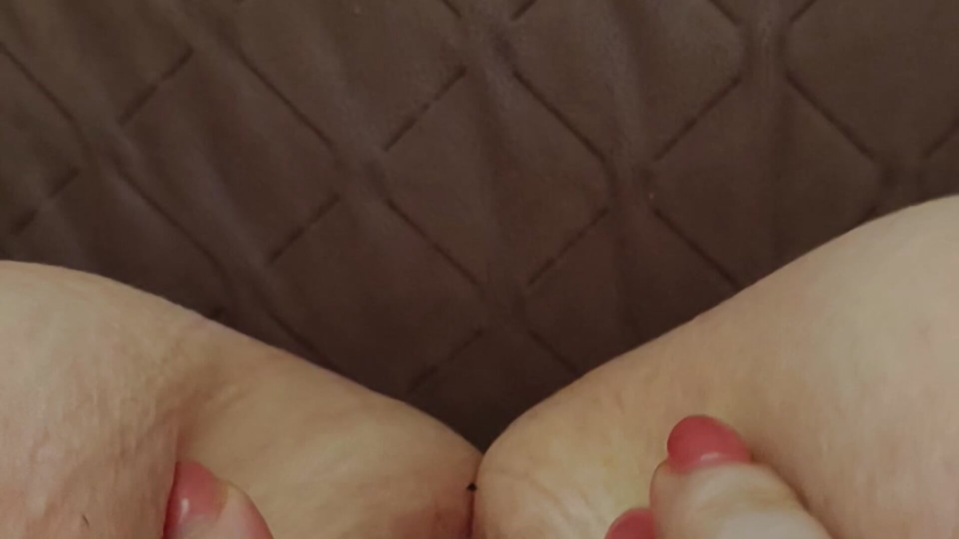 Fanclub ONLY  Custom Poot  Ass Burps  Lol 😆 - video by Aussiecougar cam model