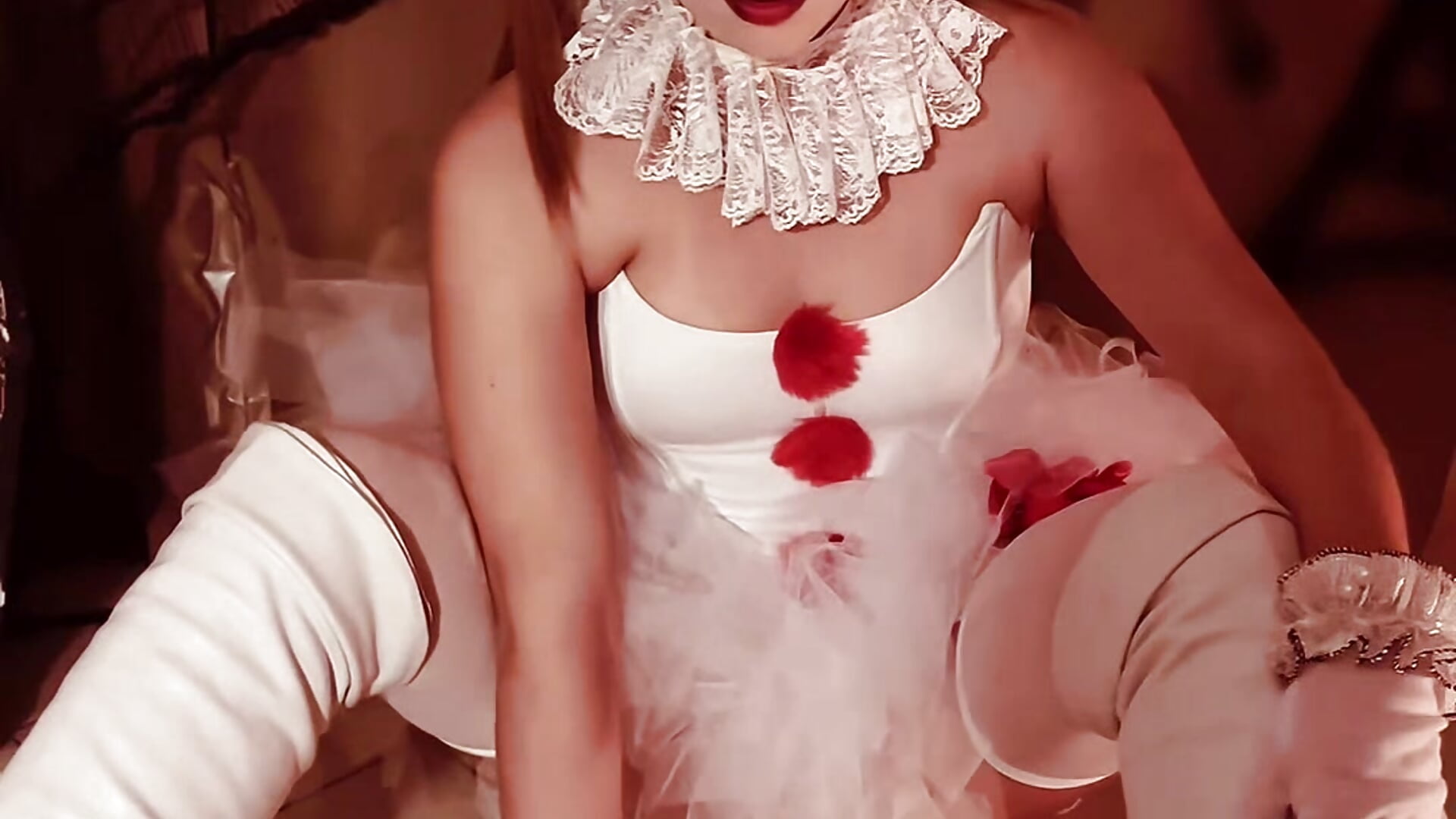 HALLOWEEN BUNNY - video EmaRae1499 kameramallilta