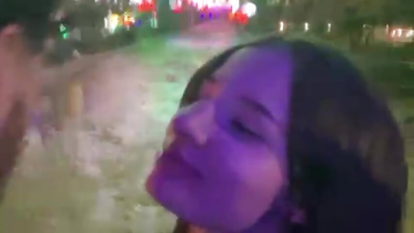 Kiss watching decorative city lights - video by 0ne_0f_0ne cam model