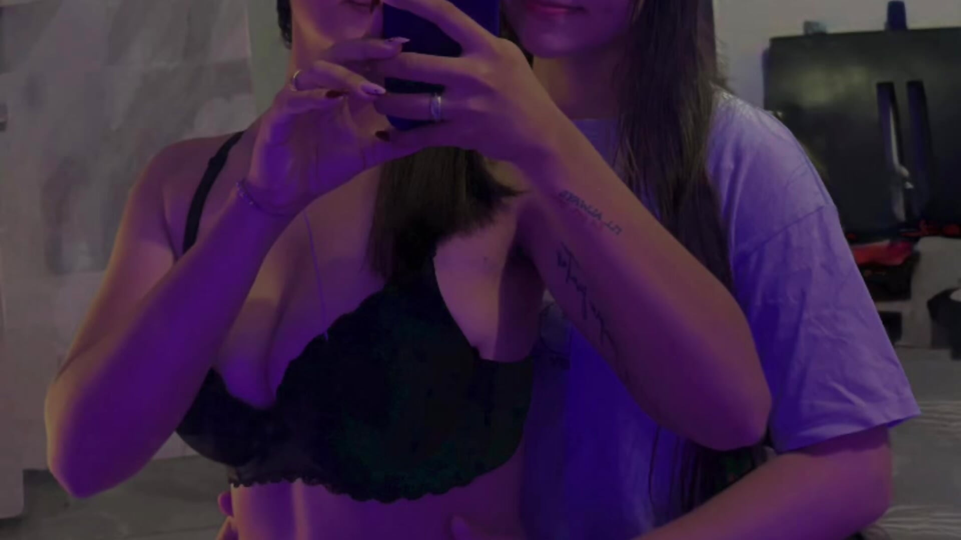 🎀. - video by I_am_Zoe_Hot cam model