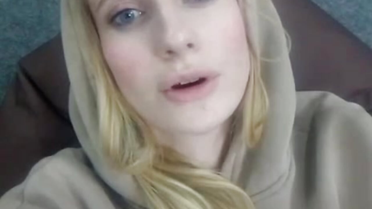 😍 - video by HelenLindsey cam model