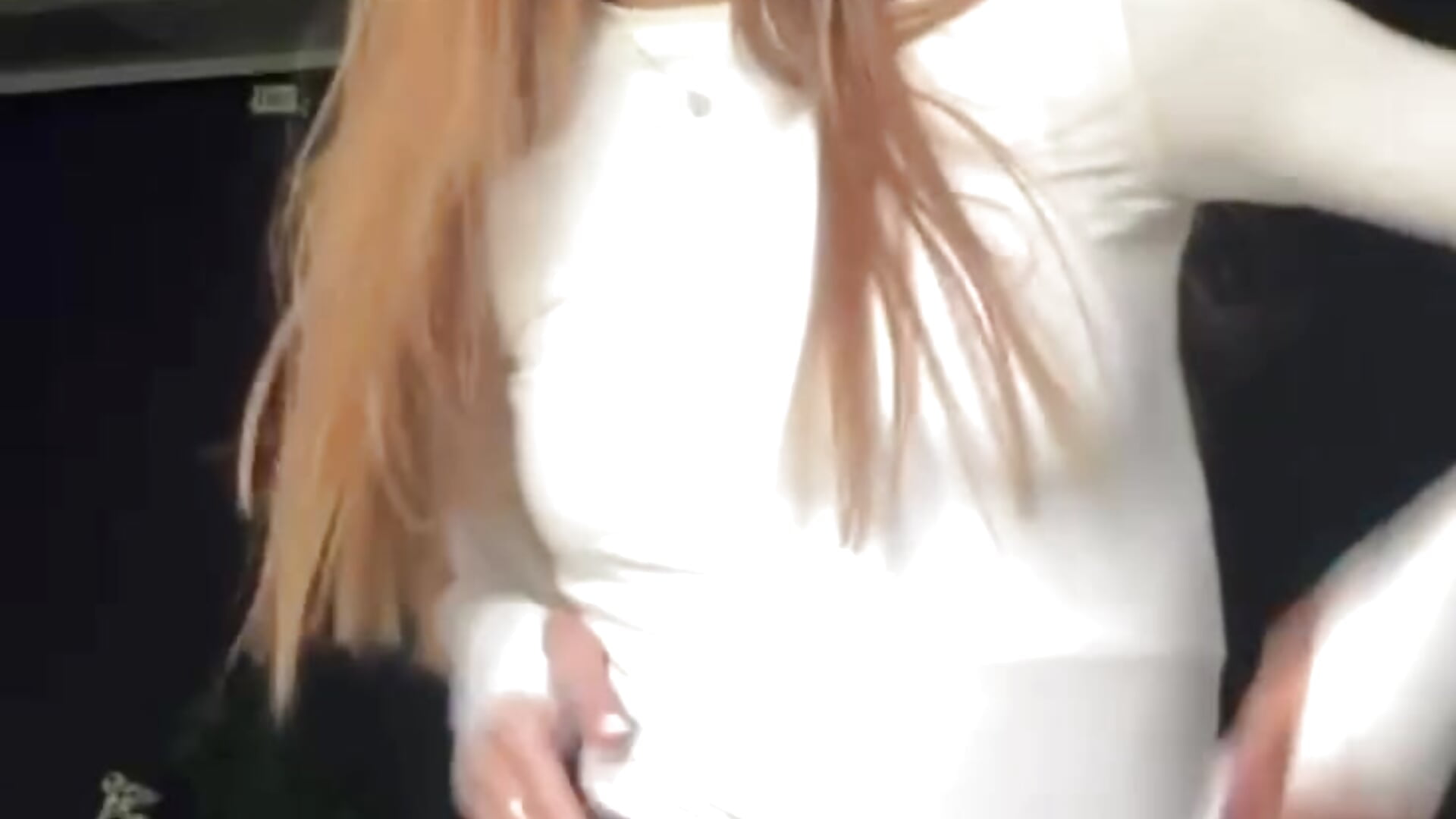 ❤ - video by JaniceNguyen cam model