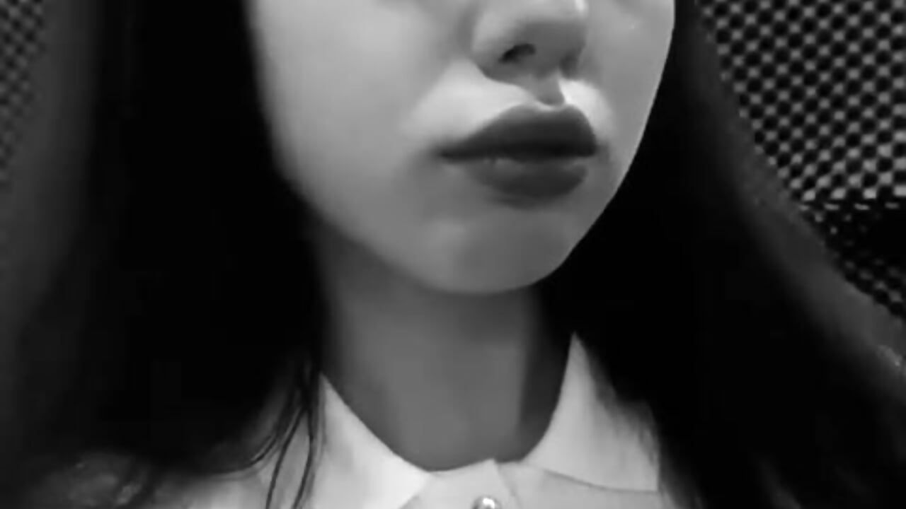 ❤ - video by JenniferGlover cam model