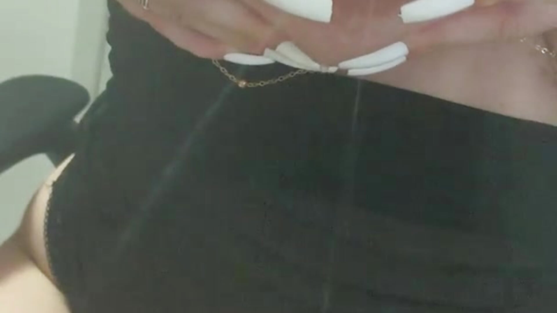 milk show - video by Wet_Jessica cam model