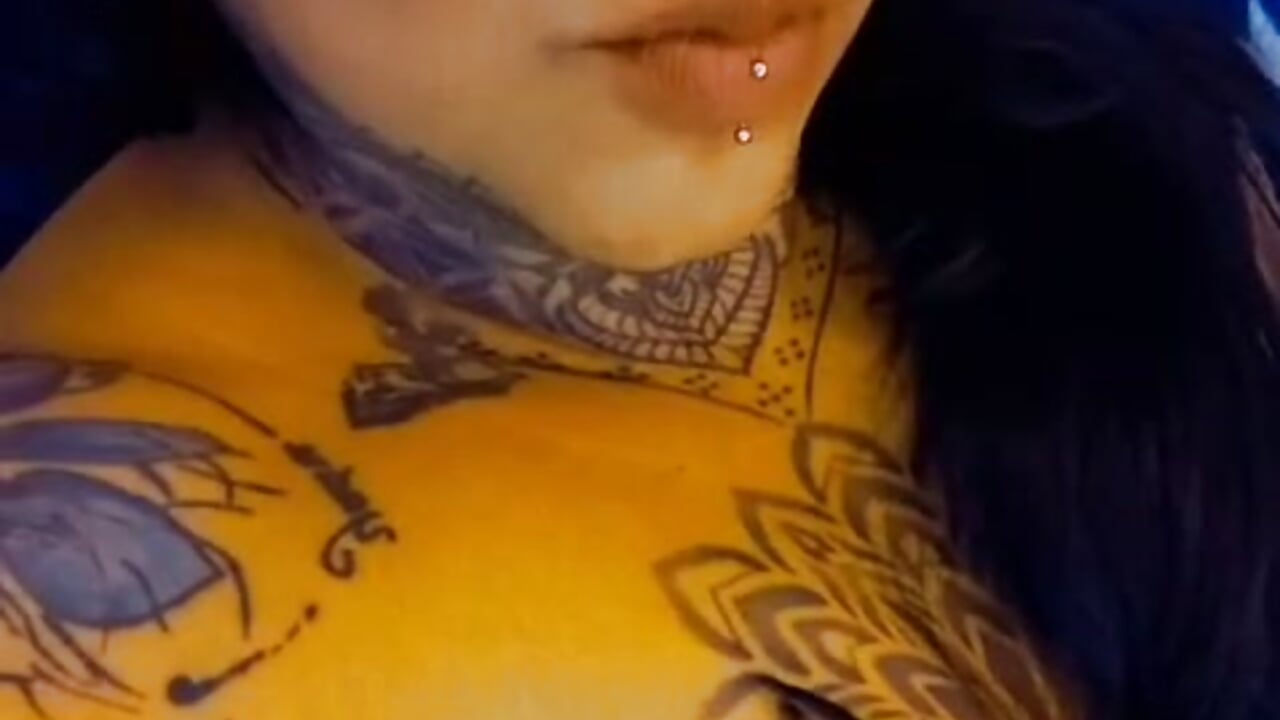 1000043671 - video by puticaaa cam model