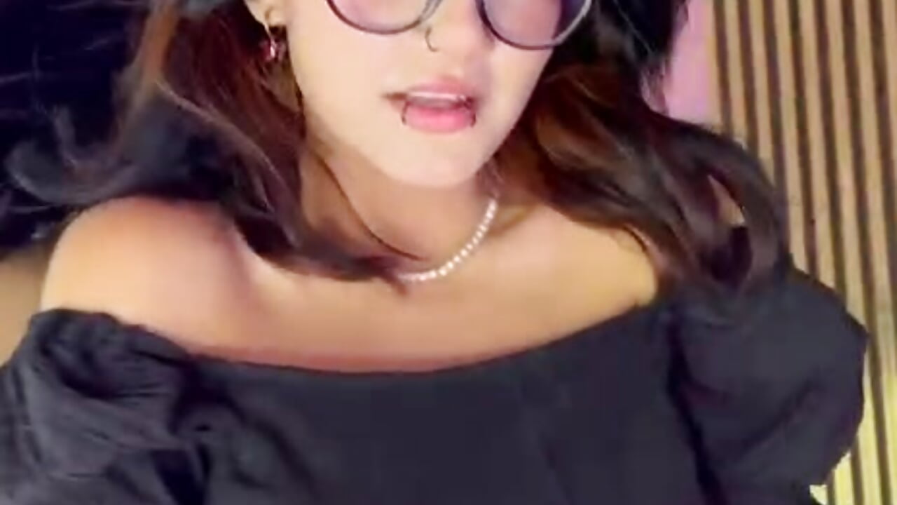 Im Lucy♥ - video by Lucy_boobss cam model