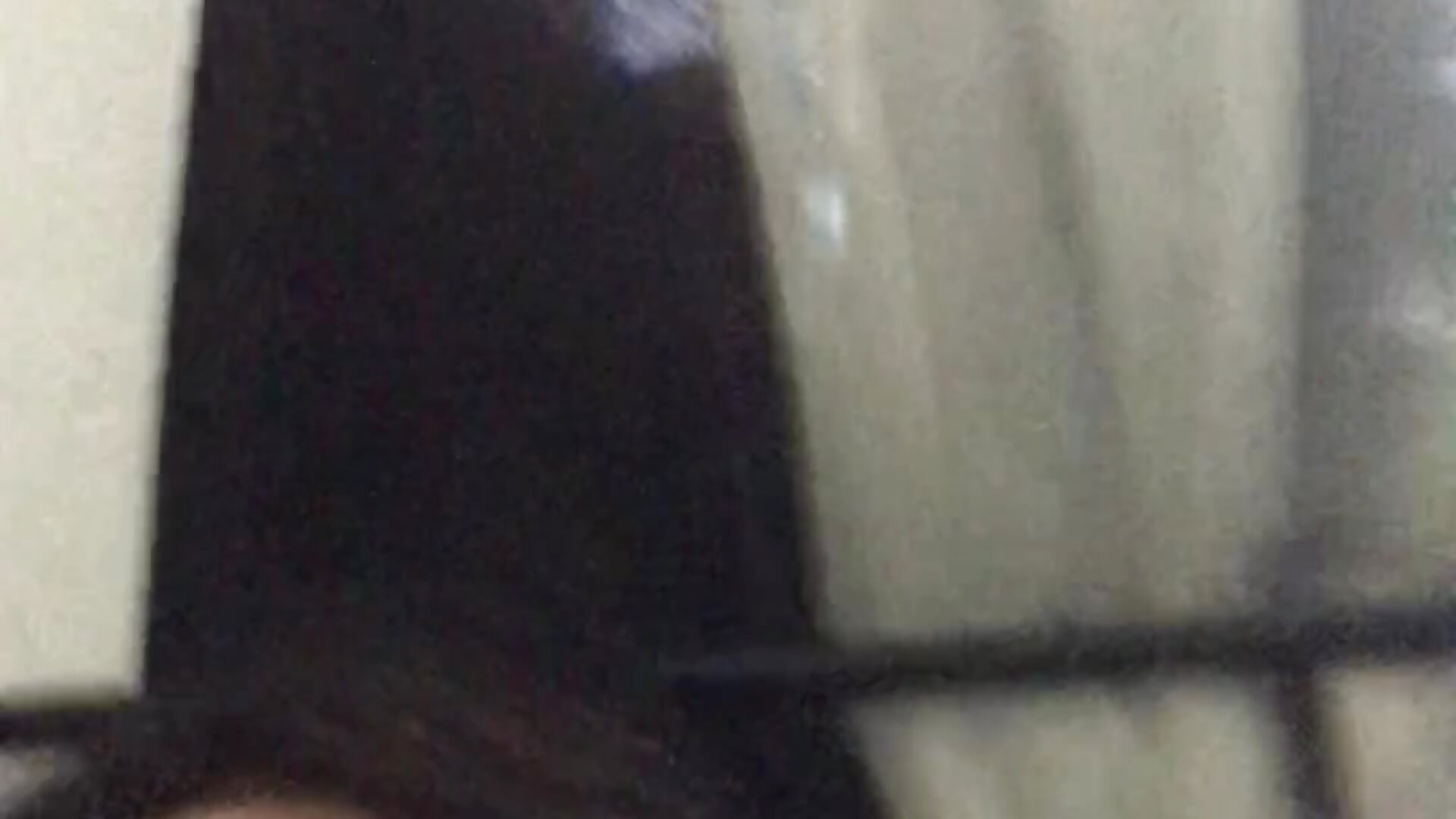 Butt plug sniffer - video by crashnasty cam model