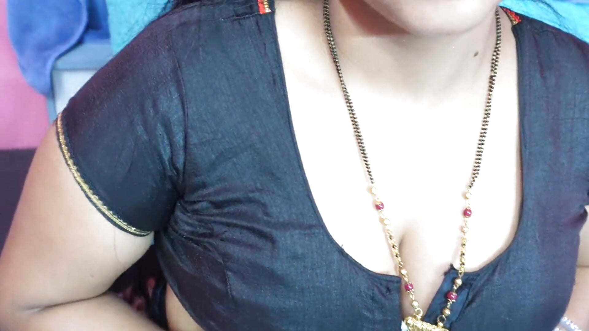 Confirm my video - Hot_bhabhi200 adlı kamera modelinin videosu