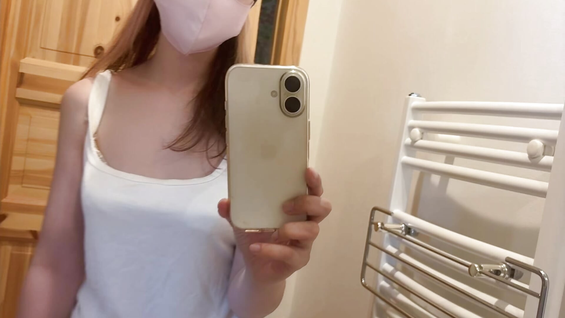 脱衣所からほぼスッピンですが🥹🥹